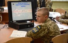 Фото 36: Мерія закупила інтерактивне обладнання для Львівського державного ліцею імені Героїв Крут