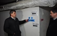 Фото 2: «У 42 приміщеннях, які підпорядковані міському управлінню охорони здоров’я, облаштовані укриття для персоналу і для пацієнтів», - В. Зуб