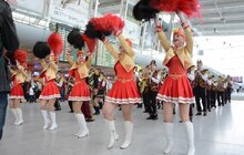 Фото 9: У Міжнародному аеропорту «Львів» ім. Данила Галицького відбувся музичний флешмоб