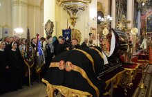 Фото 2: У Львові тисячі вірян попрощались з Блаженнішим Любомиром Гузаром