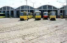 Фото 1: Дезінфекція електротранспорту продовжується: миття відбувається щоночі, а у вагонах встановлені дезінфікатори