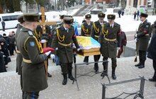 Фото 14: На Личаківському кладовищі поховали Омеляна Коваля