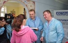 Фото 8: «Львів став майданчиком, де кожна мати, яка народжує, буде отримувати без черги, без бюрократії перший документ своєї дитини», - міністр юстиції України