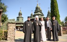 Фото 16: Митрополит Епіфаній очолив Літургію у одному із храмів Львова
