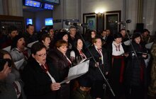 Фото 5: З нагоди 100-річчя бою під Крутами львів’яни підтримали загальноукраїнський флешмоб з виконання маршу «Героям Крут»