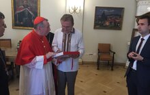 Фото 17: Державний Секретар Ватикану кардинал П’єтро Паролін поблагословив Львів