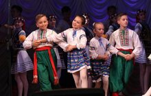 Фото 10: Мер Львова привітав усіх матерів з Днем матері
