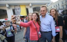 Фото 16: На 25 Book Forum мер Львова придбав більше двох десятків книжок, однак відвідає ярмарок ще завтра