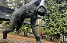 Фото 9: У Львові пам’ятник космонавтиці перенесуть до музею «Територія терору» (відео)