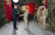 Фото 8: Андрій Садовий відвідав захисників на сході та передав від громади міста дрони, автомобілі та генератори на понад 50 млн гривень
