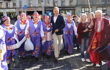 Фото 7: У центрі Львова відбулася урочиста хода людей поважного віку