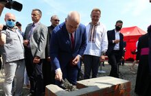 Фото 14: У Львові буде Дім для бездомних і самотніх жінок: сьогодні освятили територію під будівництво