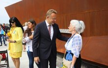 Фото 3: «Ми плануємо, що вже наступного року буде збудований пішохідний міст», — Андрій Садовий про другу частину Меморіалу Небесної Сотні