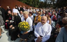 Фото 6: «Ми плануємо, що вже наступного року буде збудований пішохідний міст», — Андрій Садовий про другу частину Меморіалу Небесної Сотні