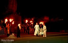Фото 15: Відкриття фестивалю «Золотий лев» вуличною виставою «Вишневий сад» за п'єсою А. П. Чехова
