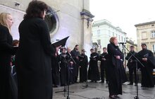 Фото 12: У дворику Музею історії релігії відбувся вечір давньої духовної музики «Спраглі справжнього...»
