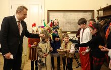 Фото 13: У Ратушу завітав вертеп з музичної школи