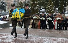 Фото 11: У День Збройних Сил України у Львові вшанували пам’ять полеглих Героїв