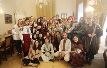 Фото 19: Українська академія лідерства в Ратуші презентувала вертеп, який створили самі ж студенти