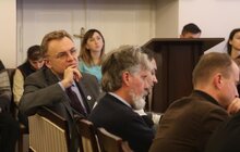 Фото 6: В Ратуші триває відкрита дискусія «Церква Майдану. Що змінилось?»