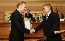 Фото 8: Міжнародна науково-практична конференція з нагоди 200-річчя створення першої профспілкової організації на українських землях