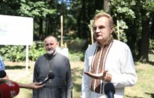 Фото 10: В Шевченківському гаю у Львові освятили місця, де збудують три нові інфраструктурні об’єкти