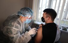 Фото 6: Сьогодні в лікарні швидкої допомоги Львова вакцинують від COVID 80 медиків
