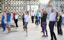 Фото 13: З нагоди Дня фізичної культури і спорту працівники Львівської мерії провели спільну розминку