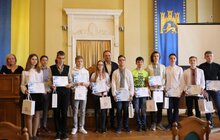 Фото 3: У Львові переможець інтернет-олімпіади з ІТ отримав премію 10 тис грн, а школа, де він вчиться, — новий комп’ютерний клас