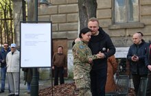 Фото 11: У Львові відкрили фонтан, присвячений Герою України «Да Вінчі» та всім добровольцям (відео)