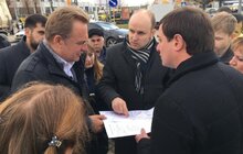 Фото 17: «Є незручності, але скоро тут буде дуже круто», — А. Садовий під час огляду ремонту пл. Двірцевої