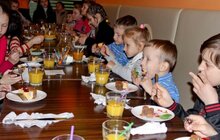 Фото 7: 22 дітей з багатодітних сімей взяли участь у «Яскравих канікулах» вчора