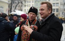 Фото 13: Колядники з Верховини у Львові показали справжні традиції, що живуть і зберігаються сотні років поміж Карпатськими горами