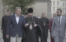 Фото 4: Блаженніший Епіфаній залишив запис у Книзі почесних гостей Львова