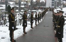 Фото 6: З нагоди Дня Збройних Сил України у Львові на Личакові вшанували новітніх Героїв