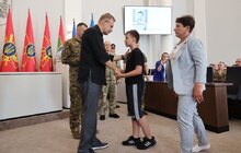Фото 5: У мерії Львова 30 львів’ян посмертно нагородили «Почесним знаком Святого Юрія» за оборону Незалежності України (фото) 