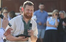Фото 1: Воїн, що вижив під Градами, прочитав надихаючу лекцію на Меморіалі пам'яті Героїв Небесної Сотні