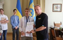 Фото 5: Львівські випускники, які склали мультитест на 600 балів, отримали від міста премії по 30 тисяч гривень (відео)