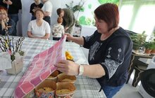 Фото 16: Як у модульному містечку у Львові випікали паску за особливим рецептом (фото/відео)