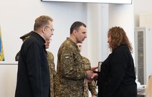 Фото 10: До Дня Національної гвардії у Львові 30 захисників посмертно нагородили «Почесним знаком Святого Юрія» (фото)