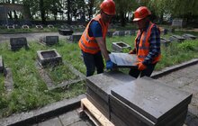 Фото 8: У Львові розпочали ексгумацію радянських поховань із Пагорба Слави (відео)