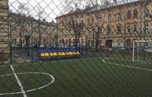 Фото 2: У Львові відновлюють шкільні подвір’я, стадіони та спортивні майданчики