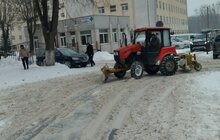 Фото 153: Зранку працювало 93 одиниці снігоочисної техніки