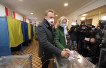 Фото 9: Мер Львова Андрій Садовий віддав свій голос на виборах голови Львівської ОТГ