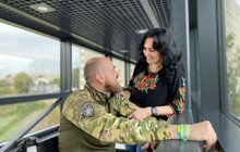 Фото 1: Переніс 17 операцій і вижив заради коханої: у центрі НЕЗЛАМНІ відновлюється 37-річний захисник з Київщини