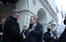 Фото 10: Прем’єр-міністр Хорватії залишив запис у Книзі почесних гостей Львова
