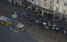 Фото 2: Над вежею львівської Ратуші урочисто підняли національний прапор