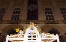 Фото 1: У центрі Львова відкрили різдвяну шопку