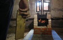Фото 4: Встановити піч за 4 години: у Львові показали, як безпечно облаштувати пункт обігріву в укриттях (відео)