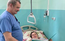 Фото 1: У Львові малюкам, які народилися у День Незалежності, дарували книги про Україну